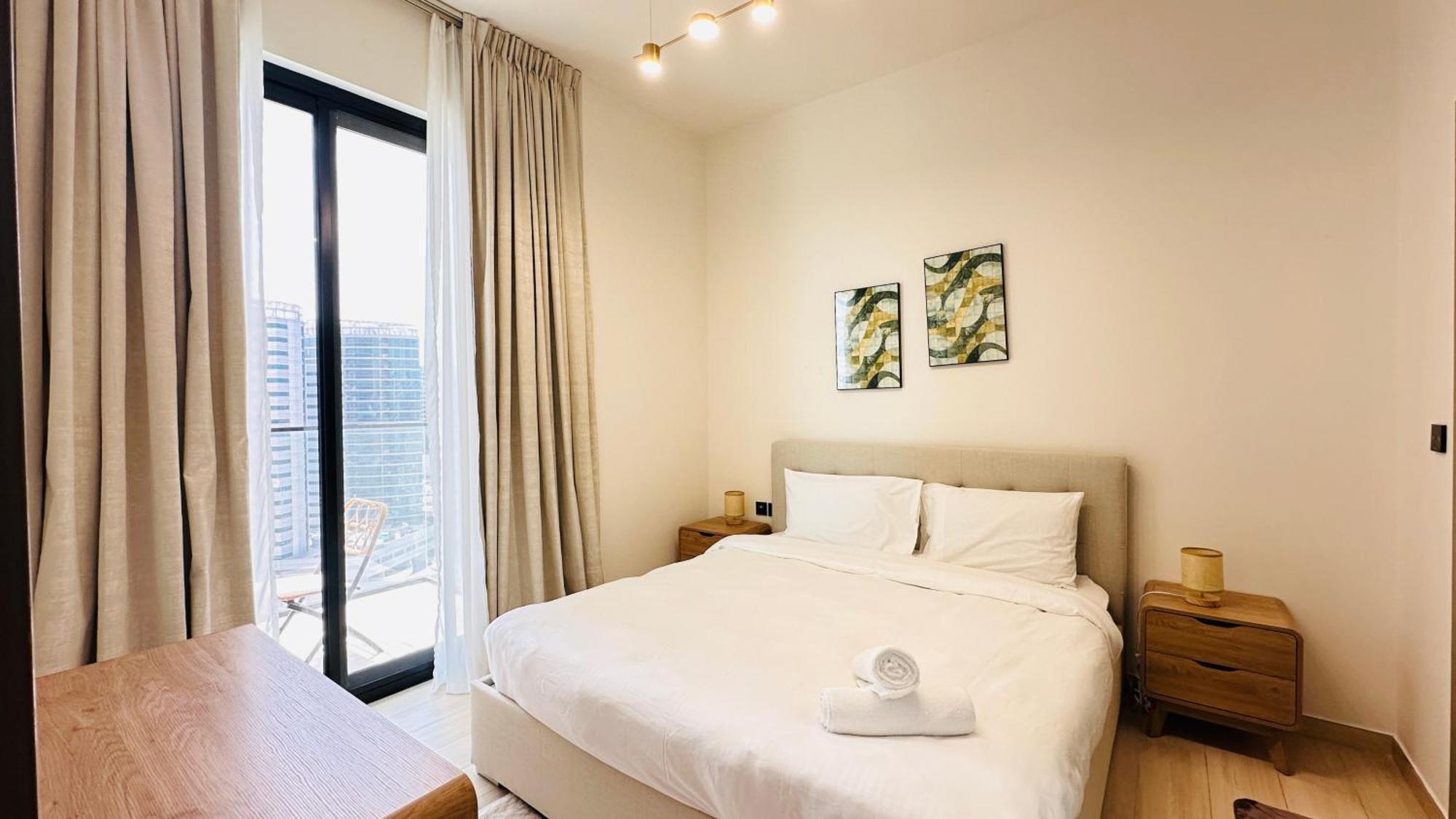 Oyo 1292 Fully Furnished 1bed @jvc * Dubai