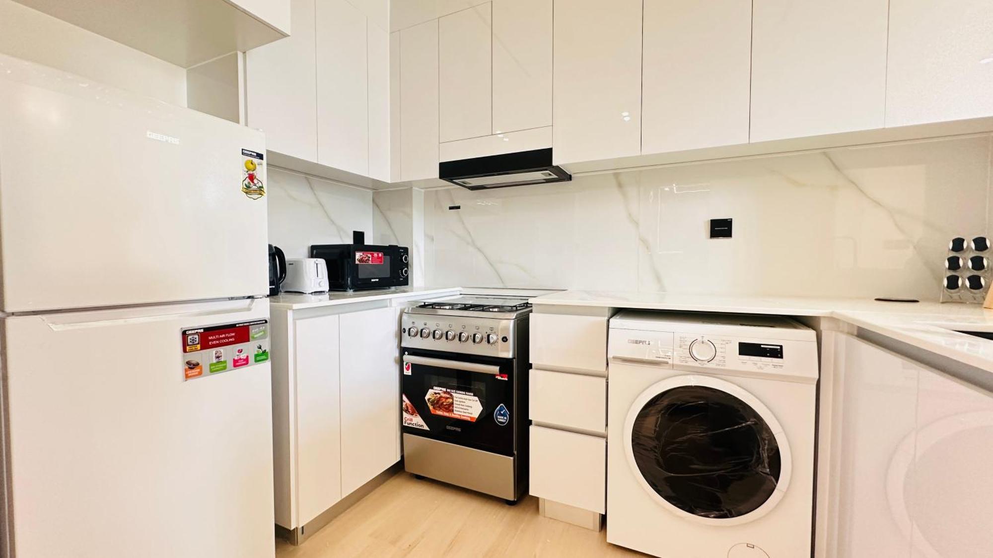 Oyo 1292 Fully Furnished 1bed @jvc Homestay Dubai