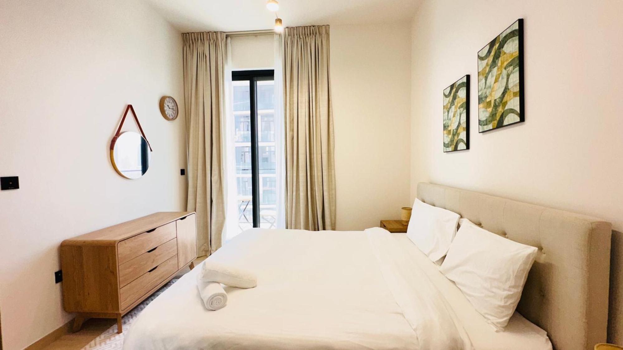 Oyo 1292 Fully Furnished 1bed @jvc